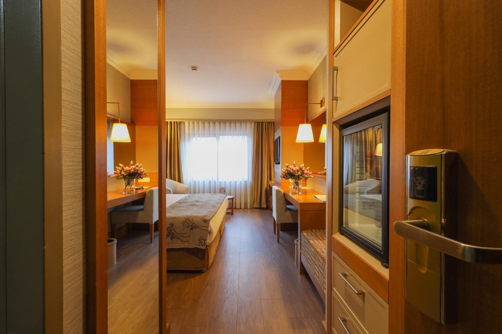 Tugcan Hotel Gaziantep Exterior photo
